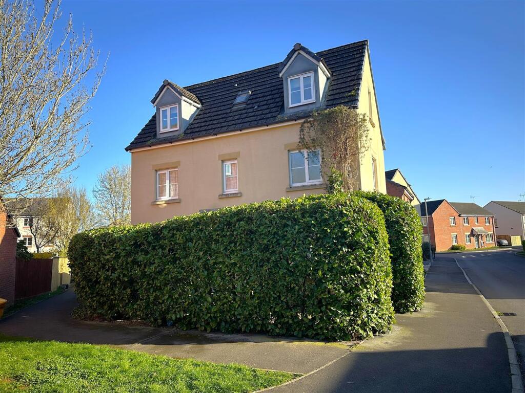 Main image of property: Barley Leaze