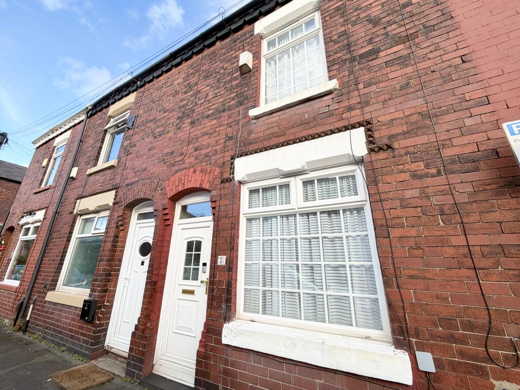 2-bed terraced on Dalton Street, Sale, Trafford, £250,000