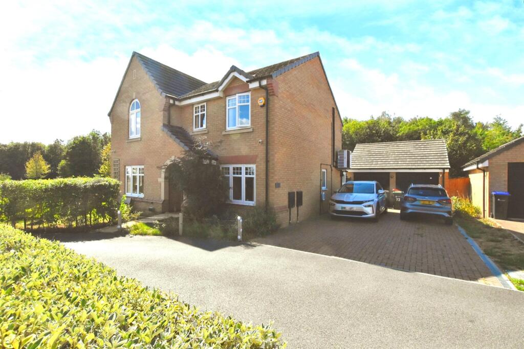 Main image of property: Airfield Way, NG15