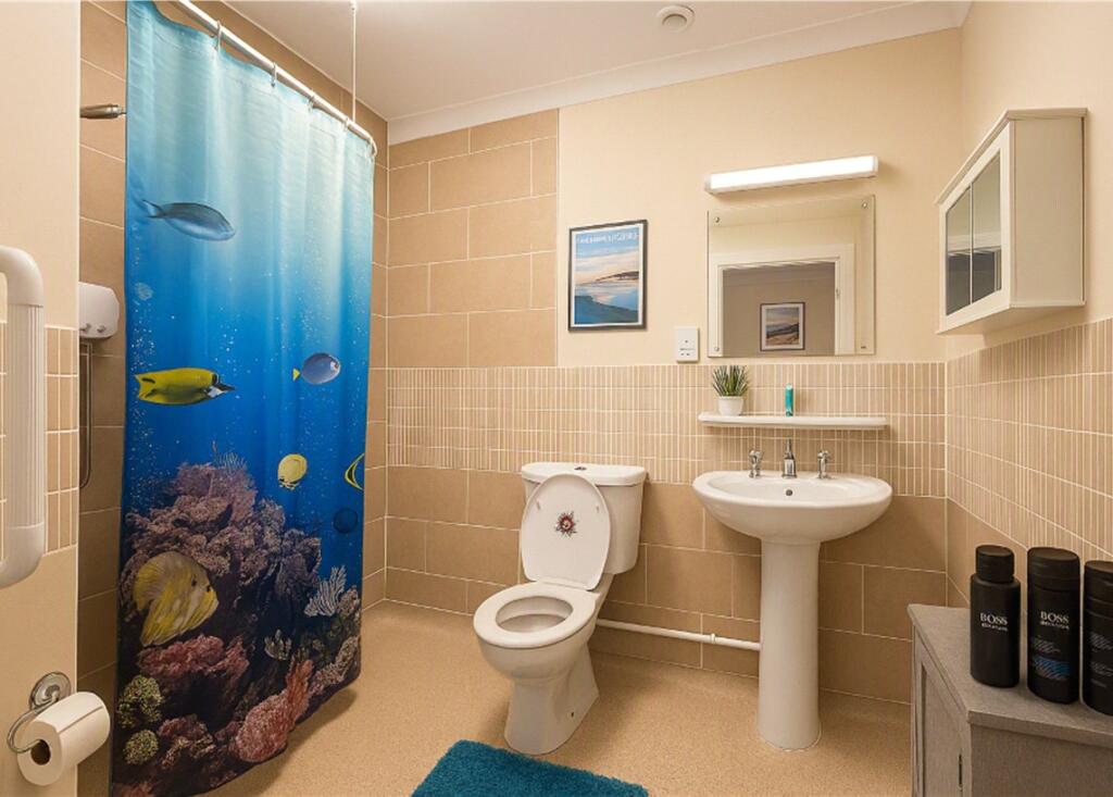 Apartment in Dorchester, Dorset - More