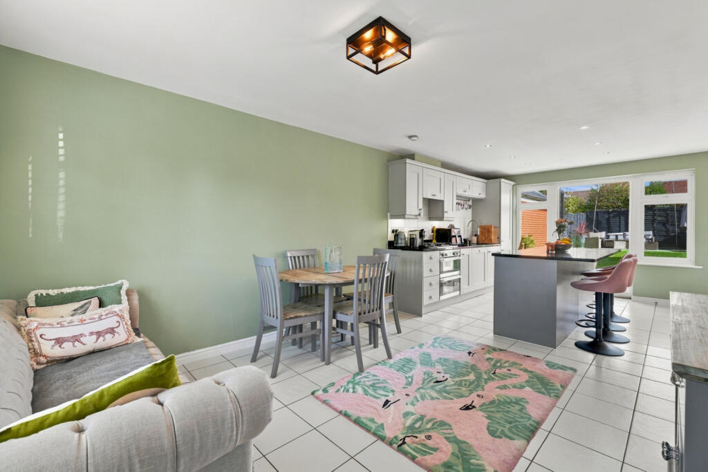 House in Uttlesford, Stansted Mountfitchet - More