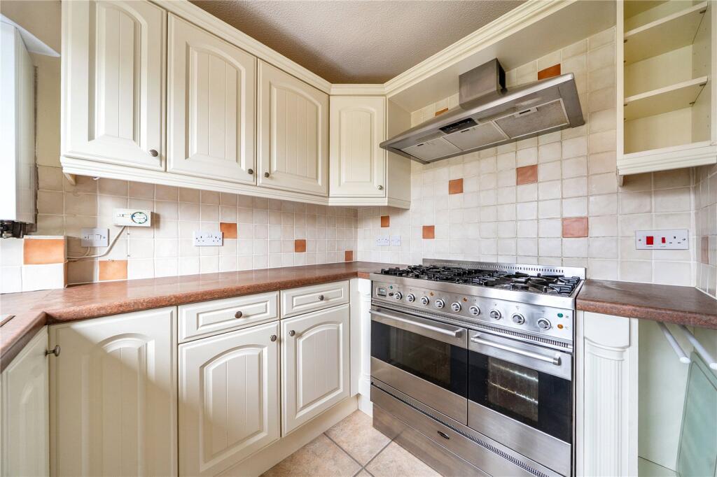 Apartment in Newport, Monmouth - View 5