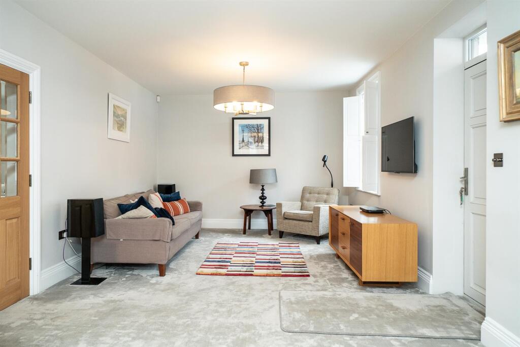 Additional image 12 of Queen Street, St. Albans