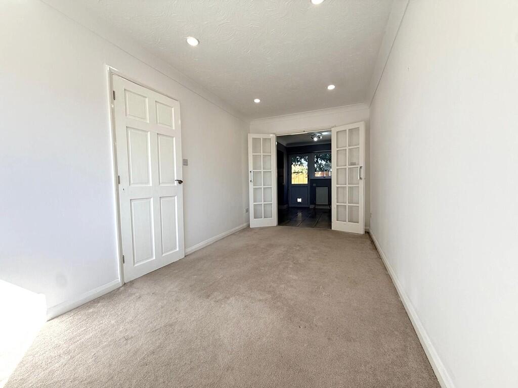 House in Peterborough - View 5