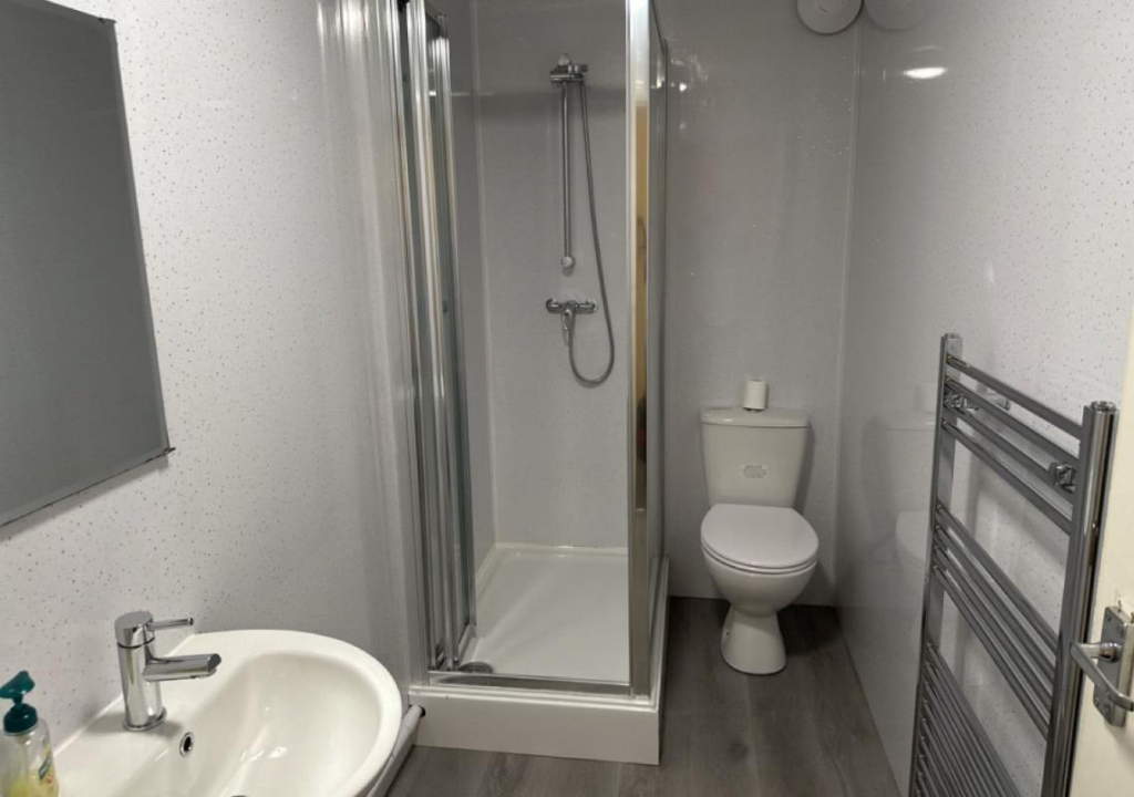 2 bedroom duplex for rent