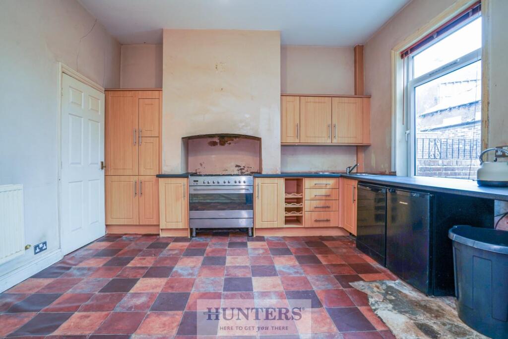 House in Wakefield - View 4