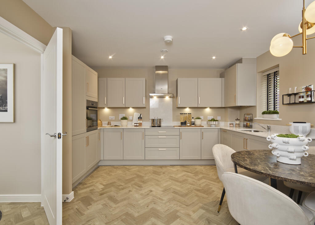 Apartment in Milton Keynes - More