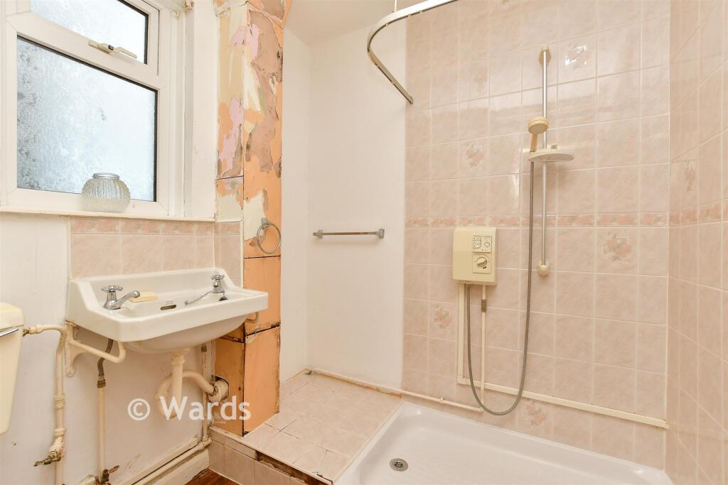 Apartment in Rochester - View 5