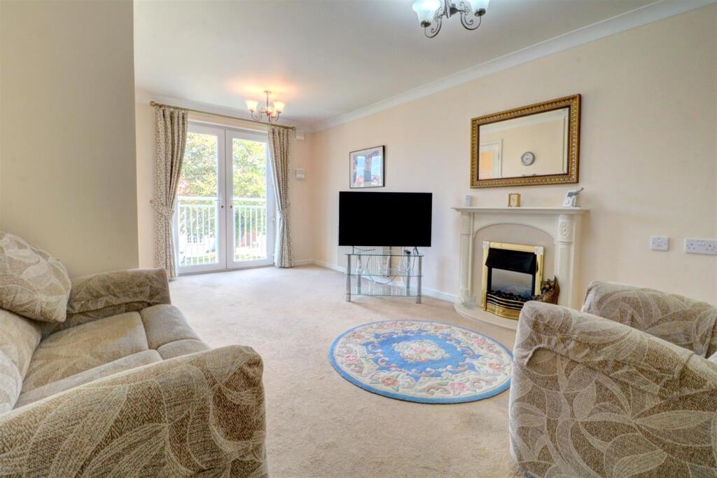 Apartment in Walsall - View 2