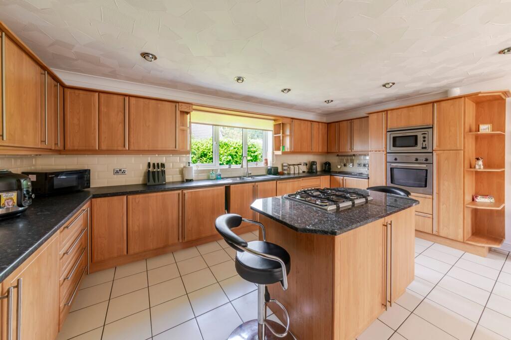 Wrexham Road, Penyffordd, CH4 - View 5