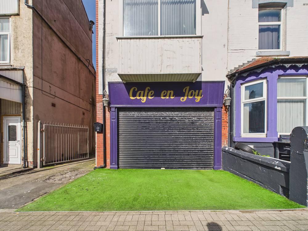 Main image of property: 1a Reads Avenue, Blackpool, FY1 4BW
