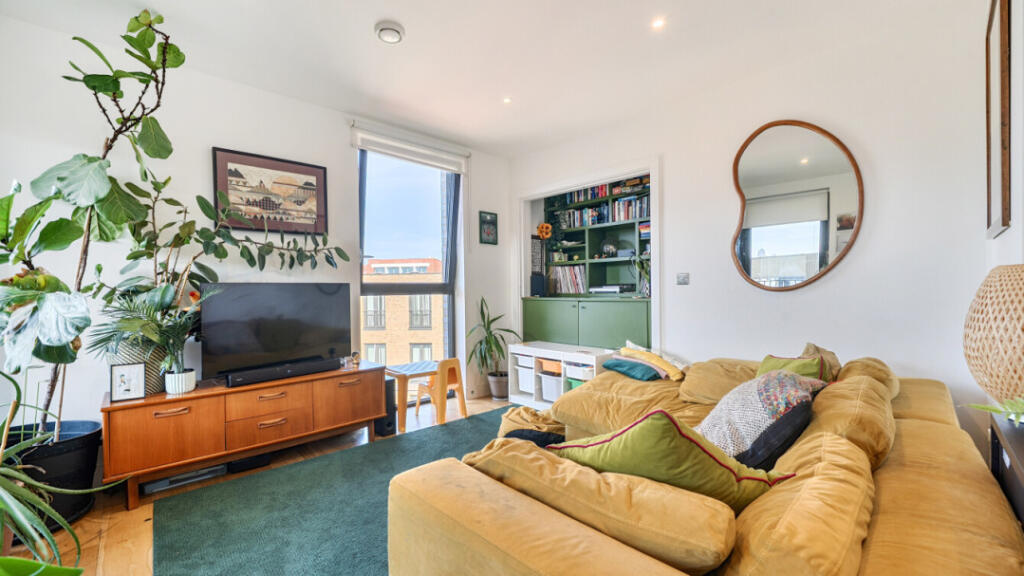 Main image of property: Masons House, 18 Navigators Walk, Fish Island, London, E3 2RP