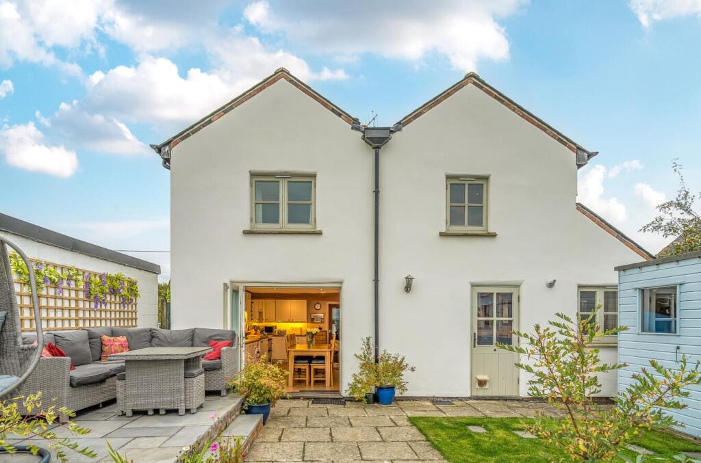 Main image of property: Kingston Blount, Oxfordshire