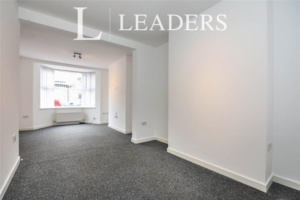 House in Northampton - View 5