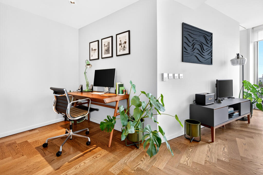 Apartment in London - More