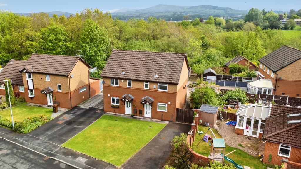 Main image of property: Ringwood Avenue, Gee Cross, SK14
