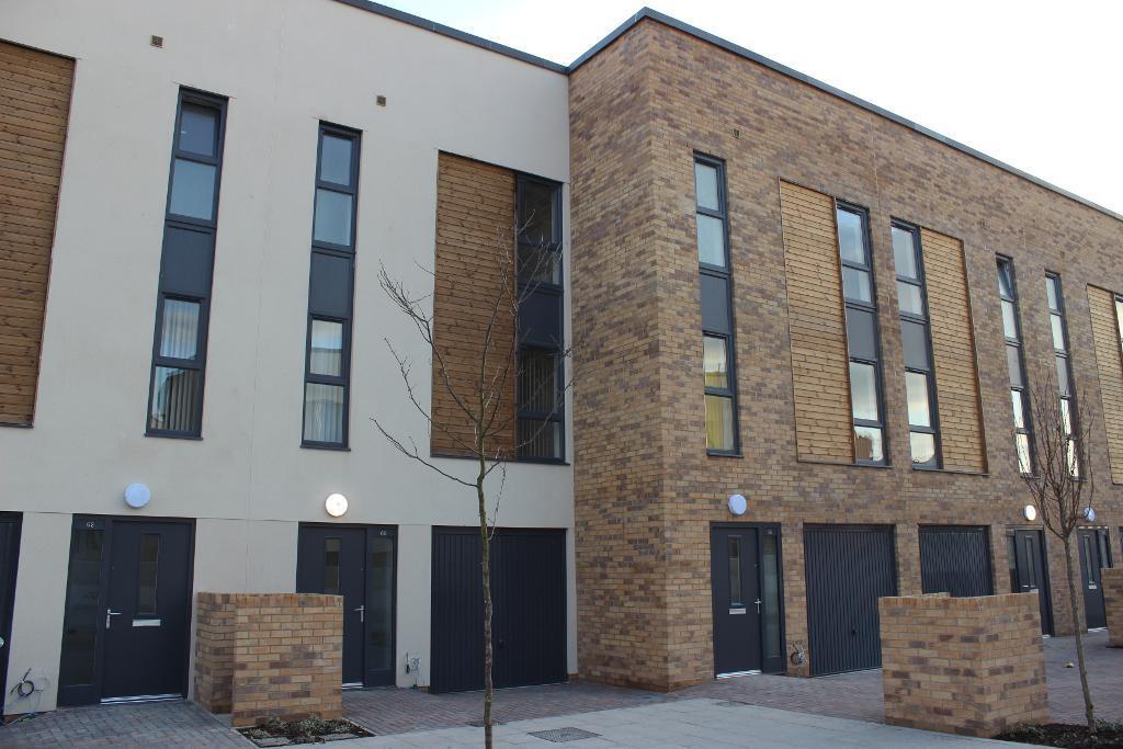 Main image of property: Campus Avenue, Dagenham, Dagenham, RM8 2FW