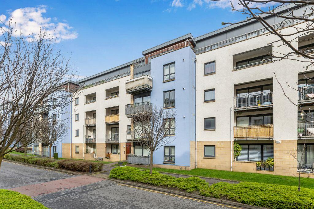 Main image of property: 9 (flat 3), East Pilton Farm Avenue, Fettes, Edinburgh, EH5 2QW