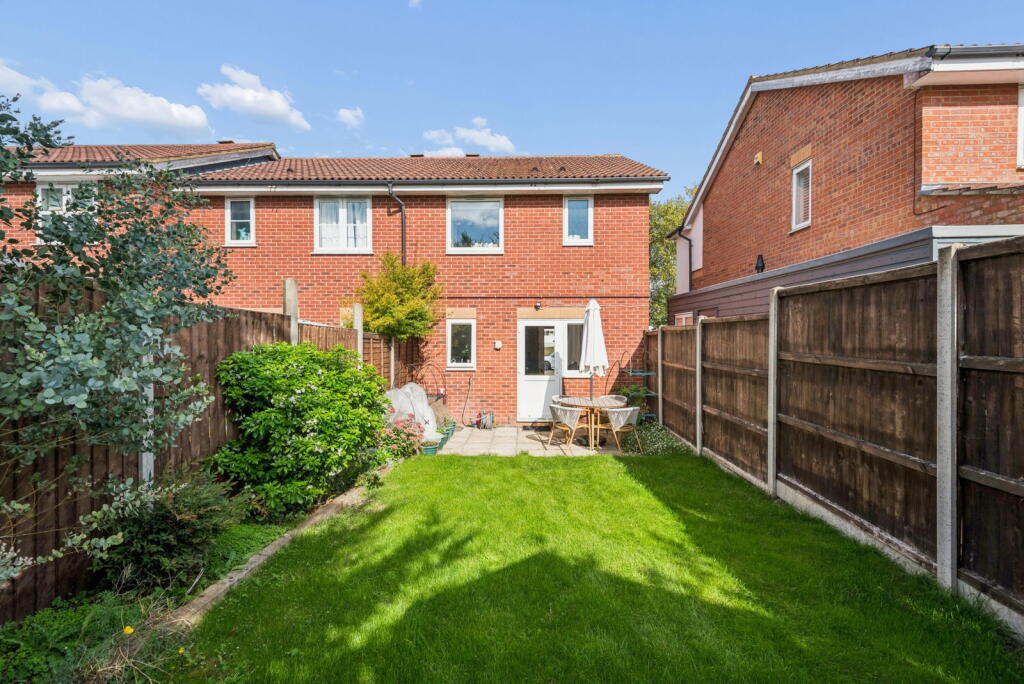 House in North Hertfordshire, Hertfordshire - View 5