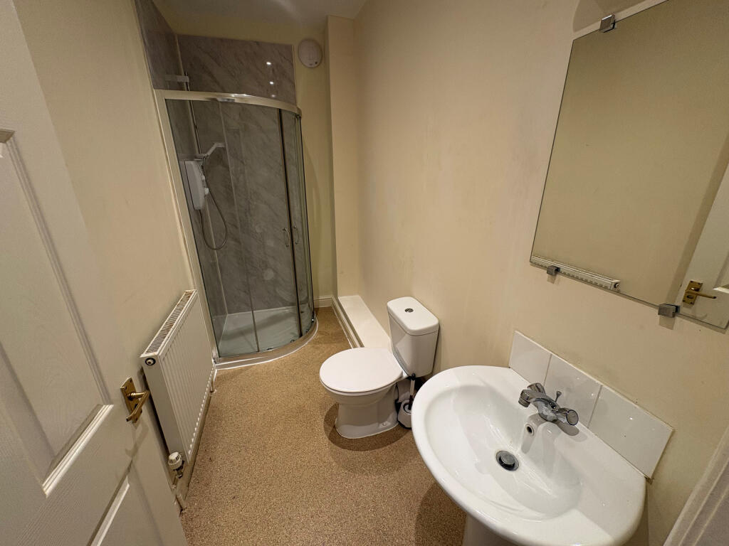 Apartment in Yeovil, Preston Plucknett - More
