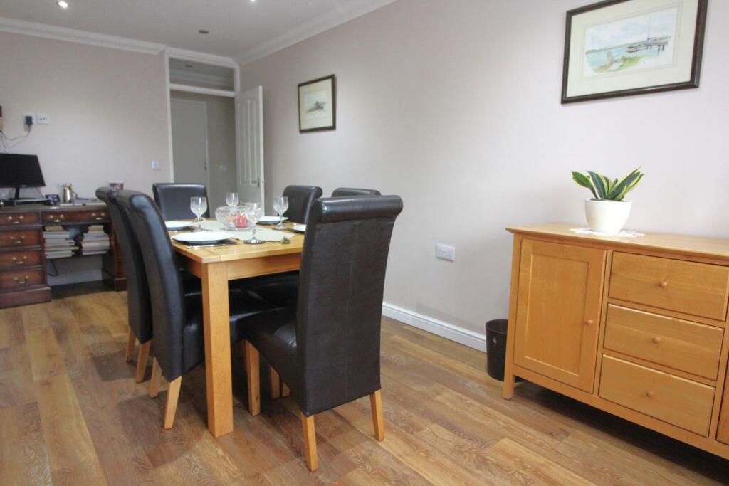 House in St Neots, Eynesbury - More