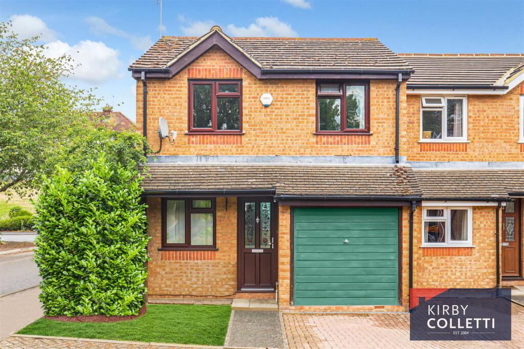 Main image of property: Parrotts Field, Hoddesdon