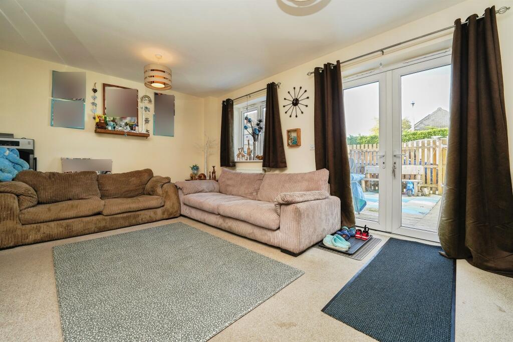 Horcott Road, Fairford photo 2