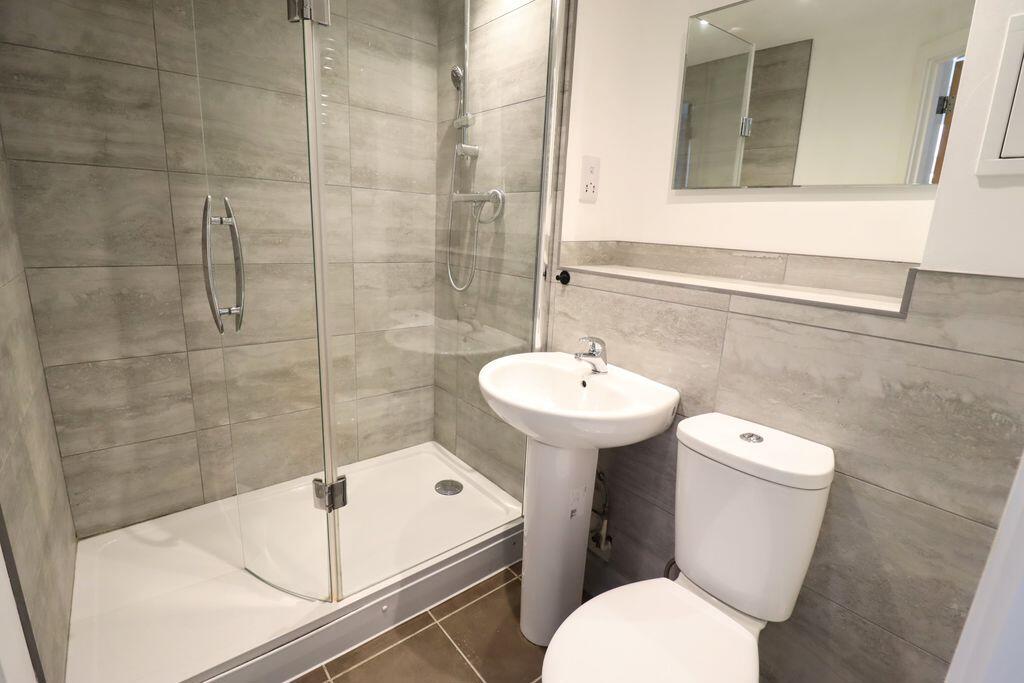 Apartment in Milton Keynes - View 4