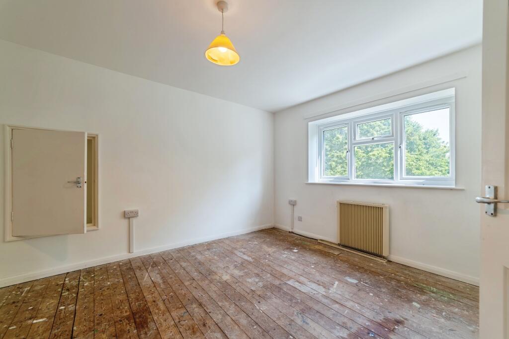 Apartment in Bath - More