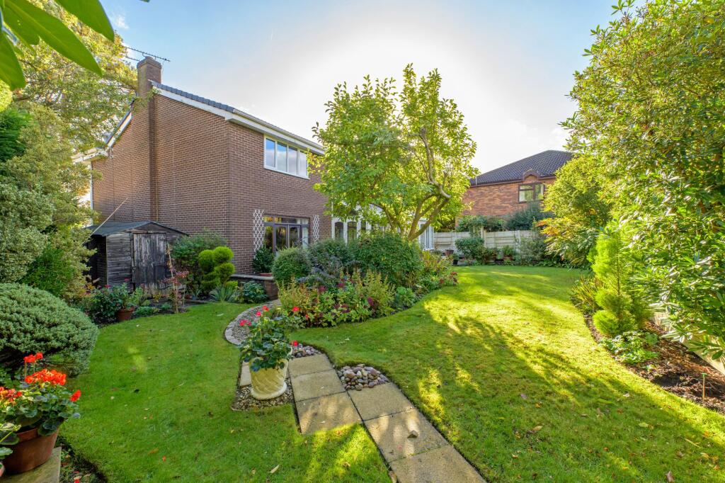 House in Warrington, Dudlow's Green, Appleton - View 3