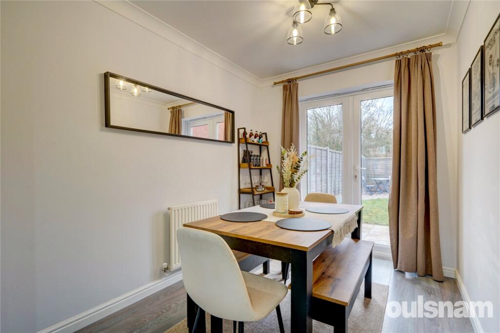 Swan Drive, Droitwich, Worcestershire, WR9 photo 4