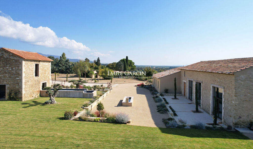 Main image of property: Provence-Alps-Cote d`Azur, Vaucluse, Cucuron