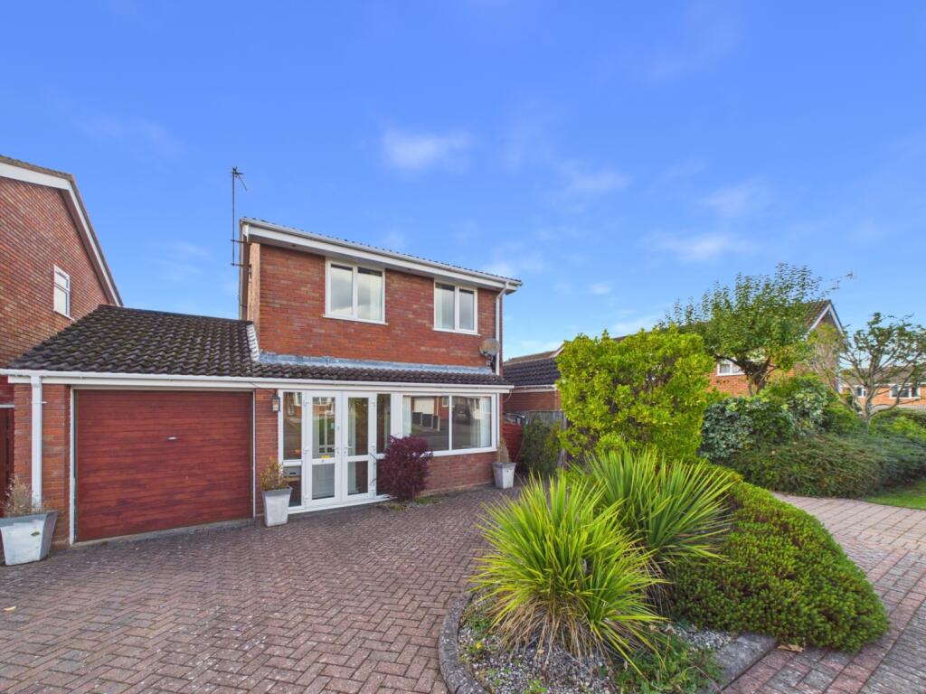Main image of property: Winceby Road, Perton, Wolverhampton, West Midlands, WV6
