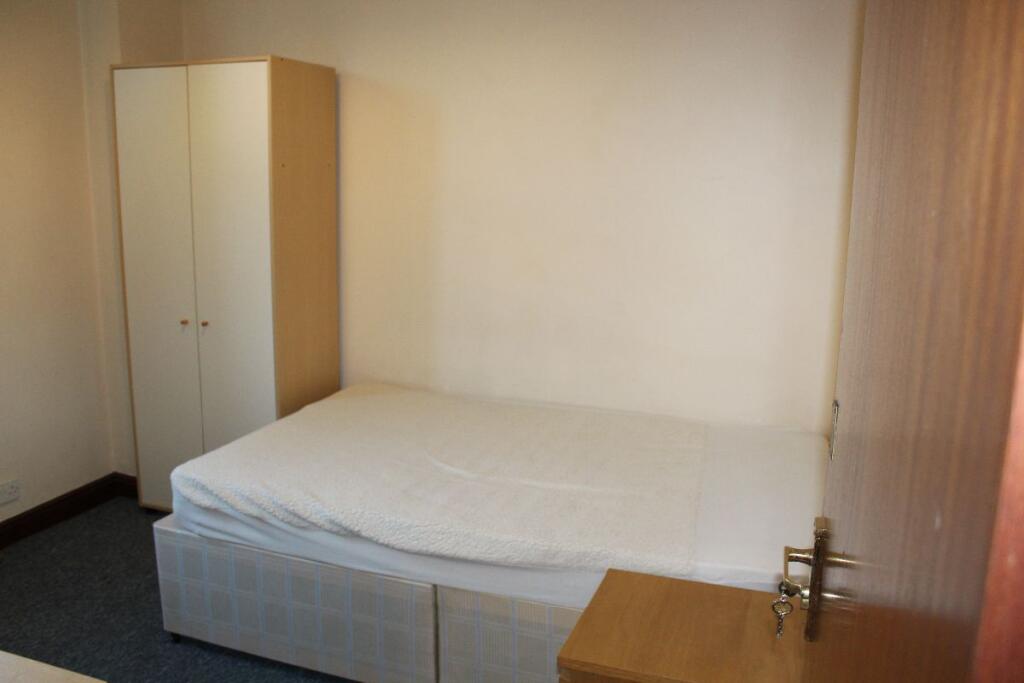 House in Preston, Ingol, Plungington - More