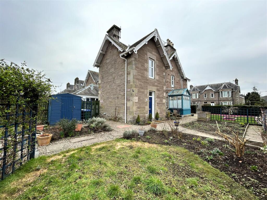 Main image of property: Balhousie Street, Perth