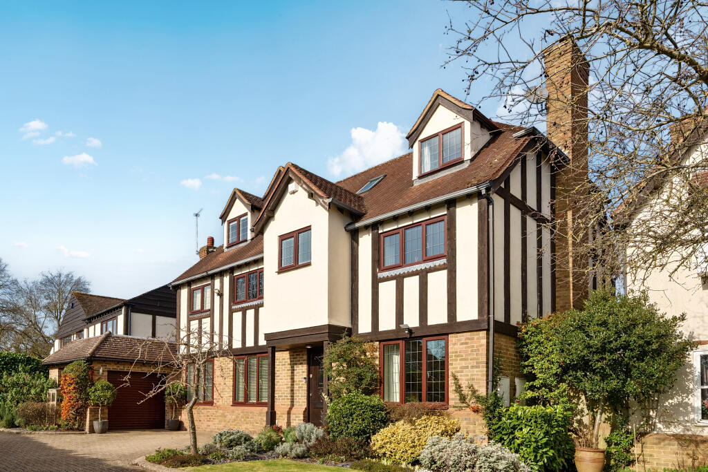 Main image of property: Norden Meadows, Maidenhead, SL6