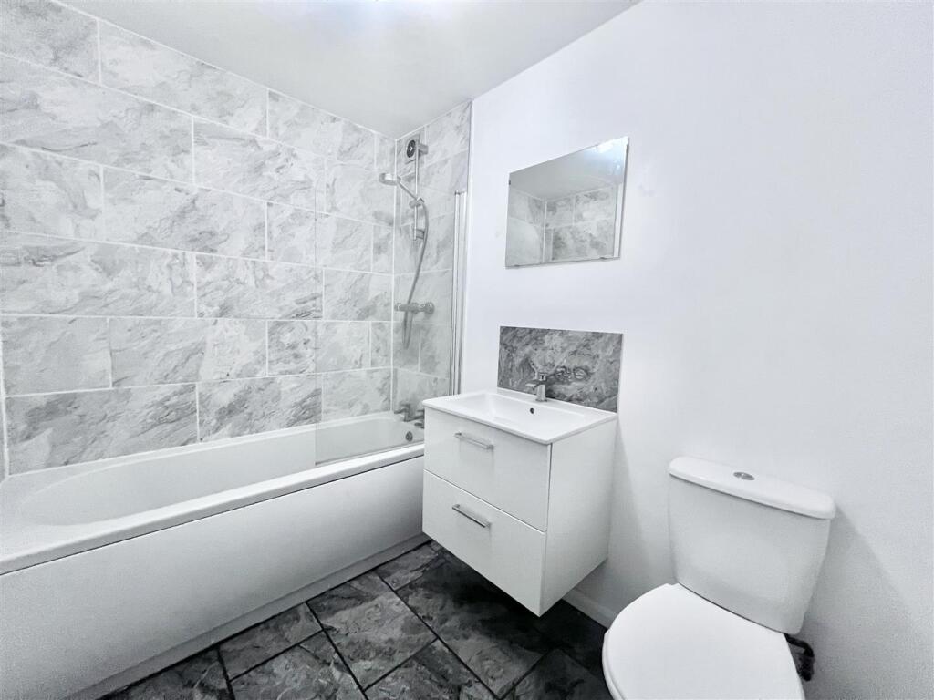 Main image of property: Princess Close, Gedling