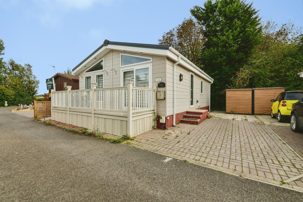 Main image of property: Wainfleet Bank, Wainfleet, Skegness