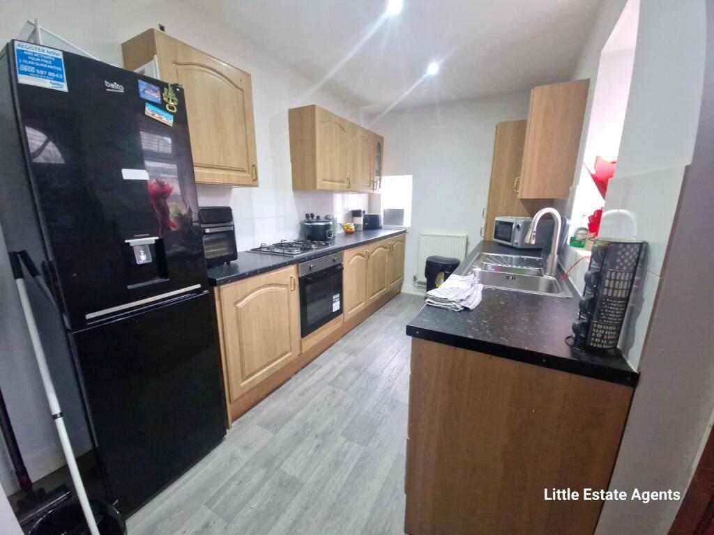 House in St Helens, Liverpool City Region - View 5