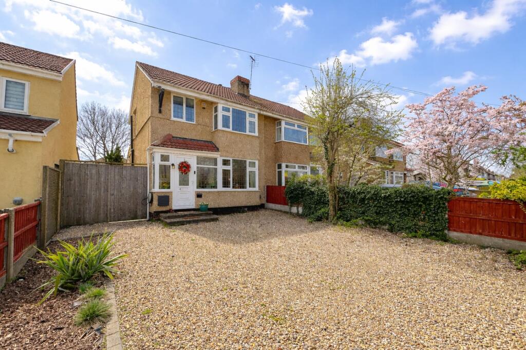 Main image of property: Ashlea Road, Wirral, CH61