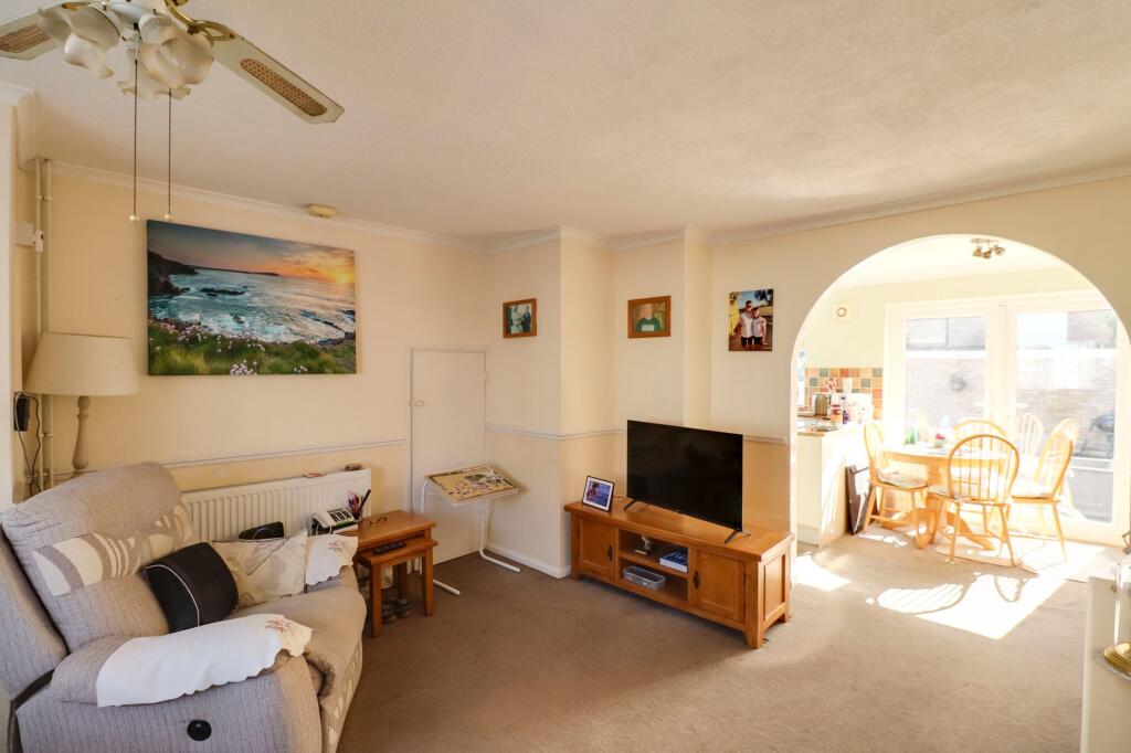 House in St Neots, Eynesbury - More