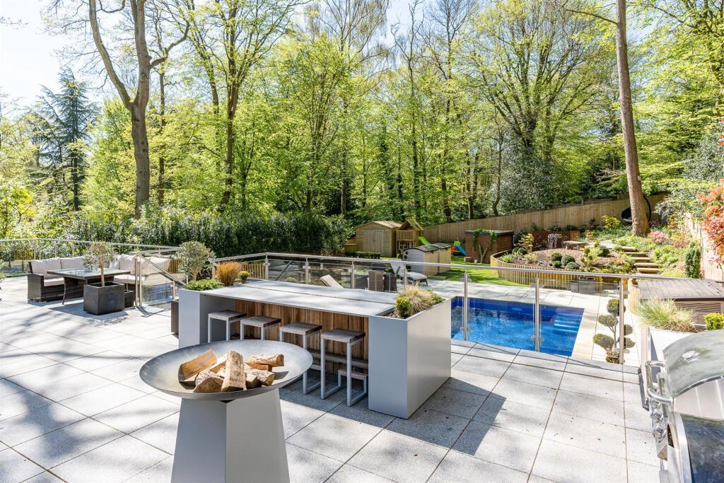 Additional image 25 of Bishops Road, Tewin