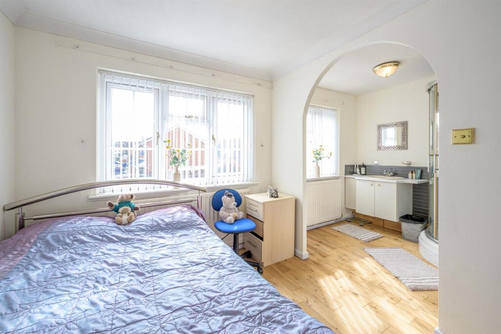 Additional image 13 of Campion Grove, Halesowen, B63 1HB