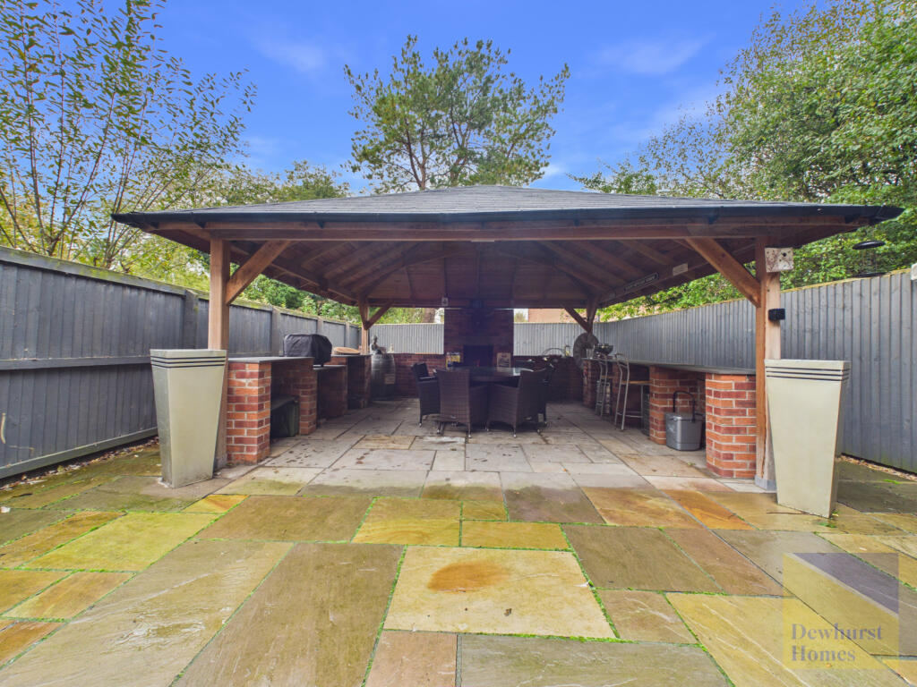 Crompton Close, Garstang, Preston, PR3 photo 2