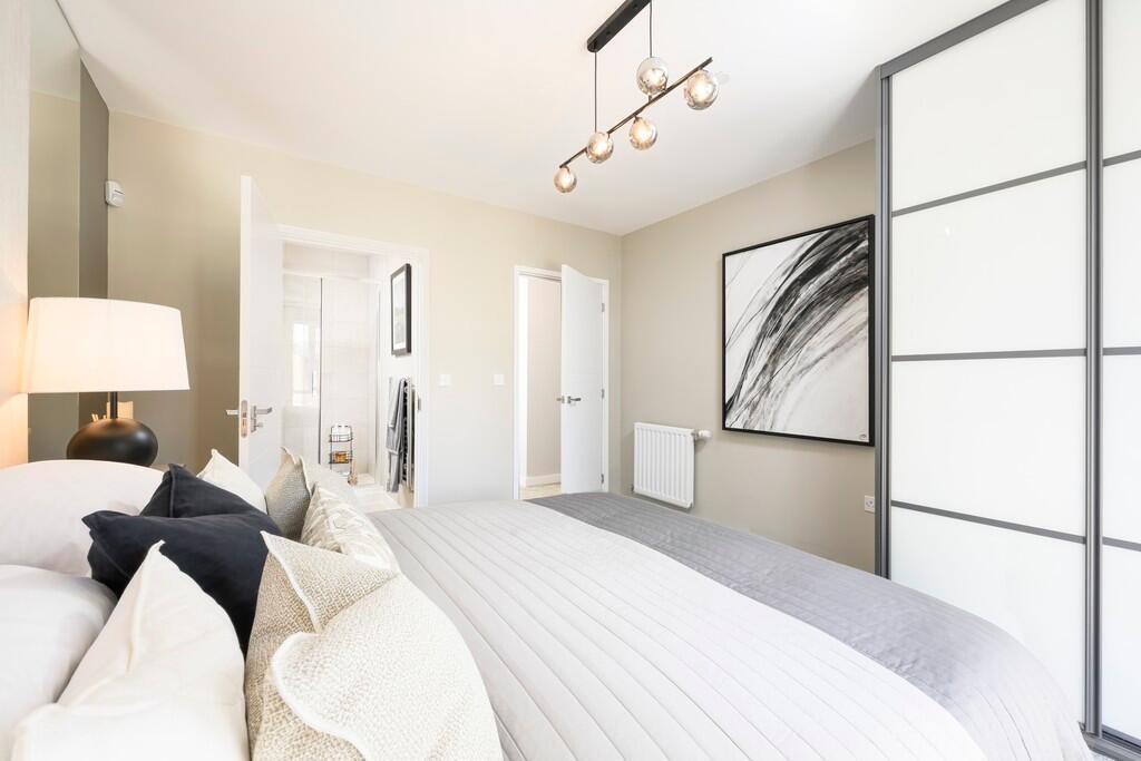 Apartment in London, Greenford - View 5