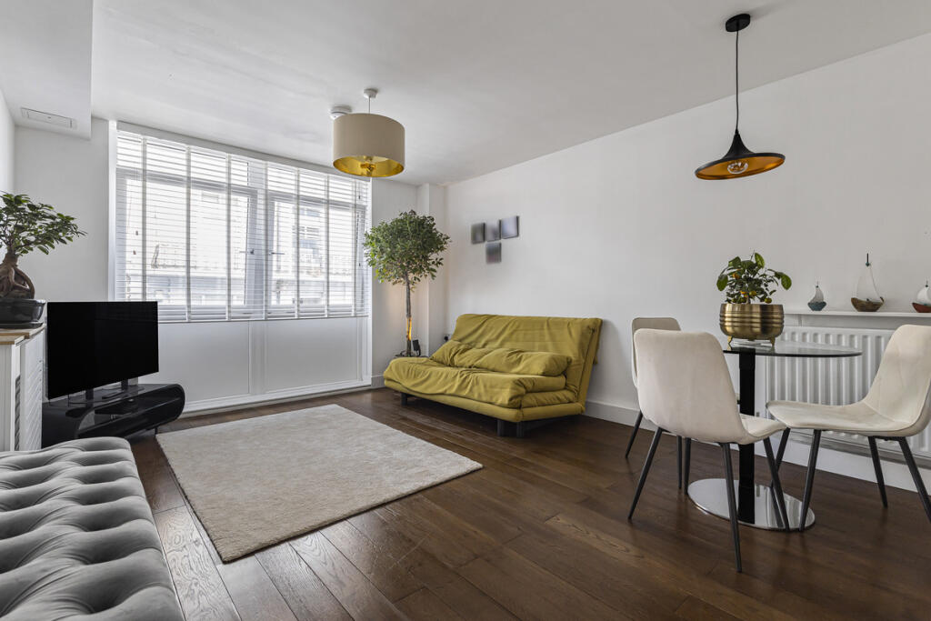 Main image of property: Weighton Road, London, SE20