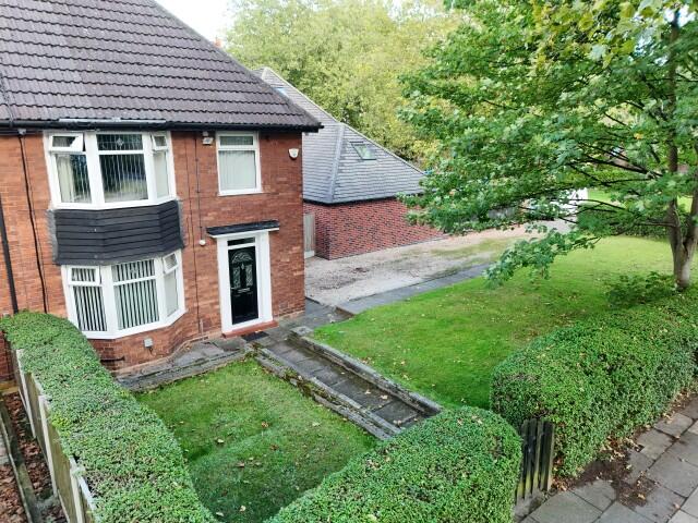 Main image of property: Hunts Cross Avenue, Hunts Cross, L25