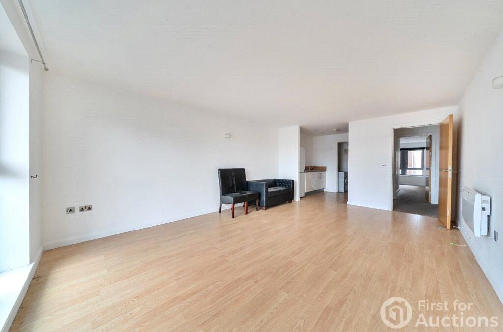 Apartment in Derby - View 4