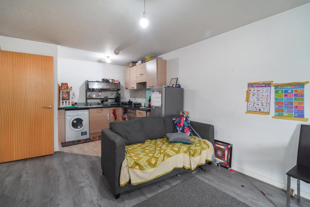 Apartment in Preston, Lancashire - View 3