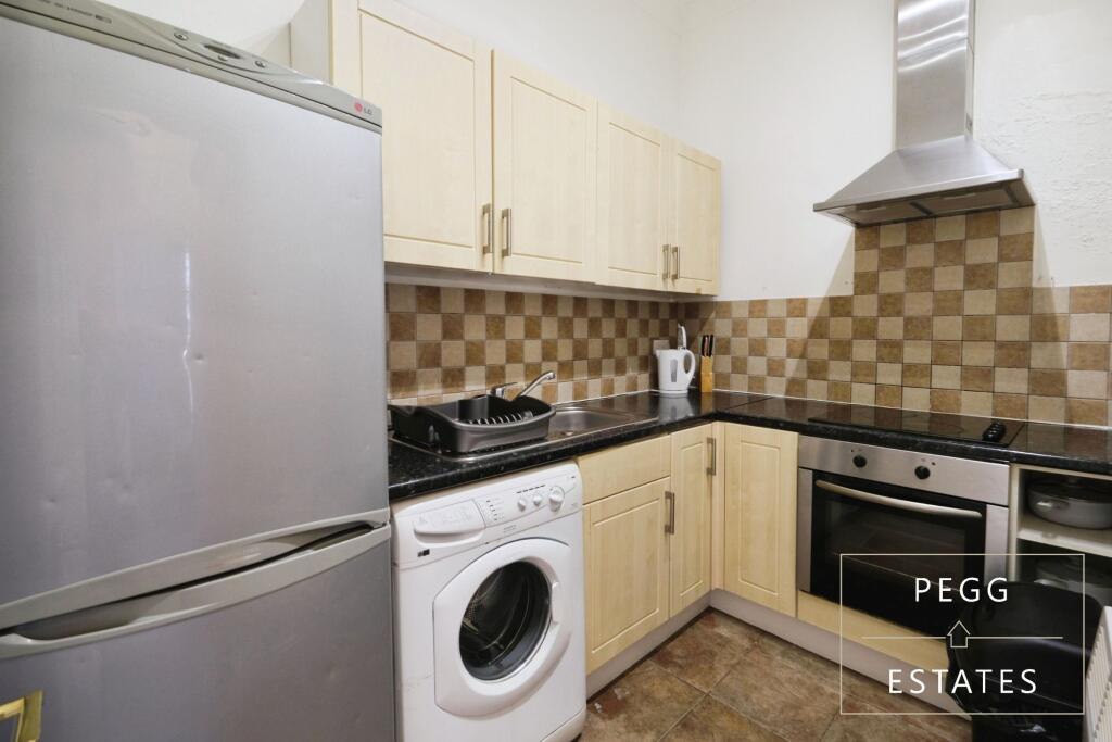 Katherine Court,  Teignmouth Road, Torquay photo 4